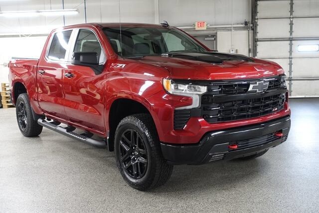 2024 CHEVROLET Silverado