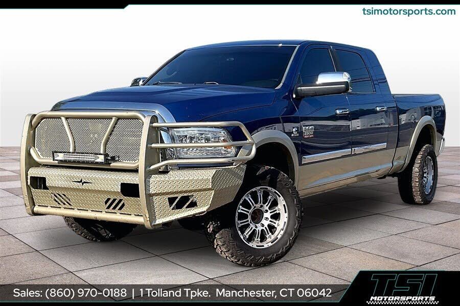 2011 DODGE Ram