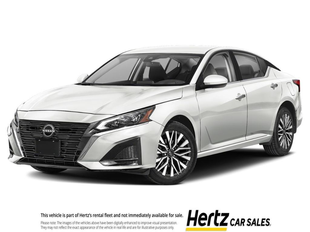 2024 NISSAN Altima