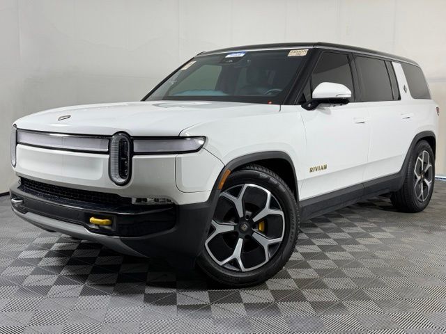 2024 RIVIAN R1S