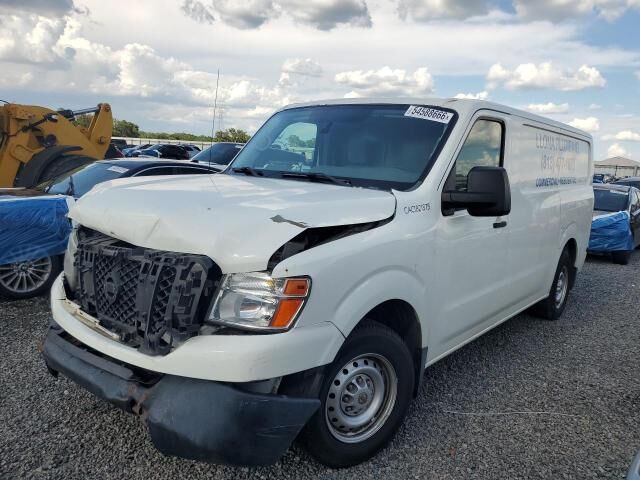 2016 NISSAN NV