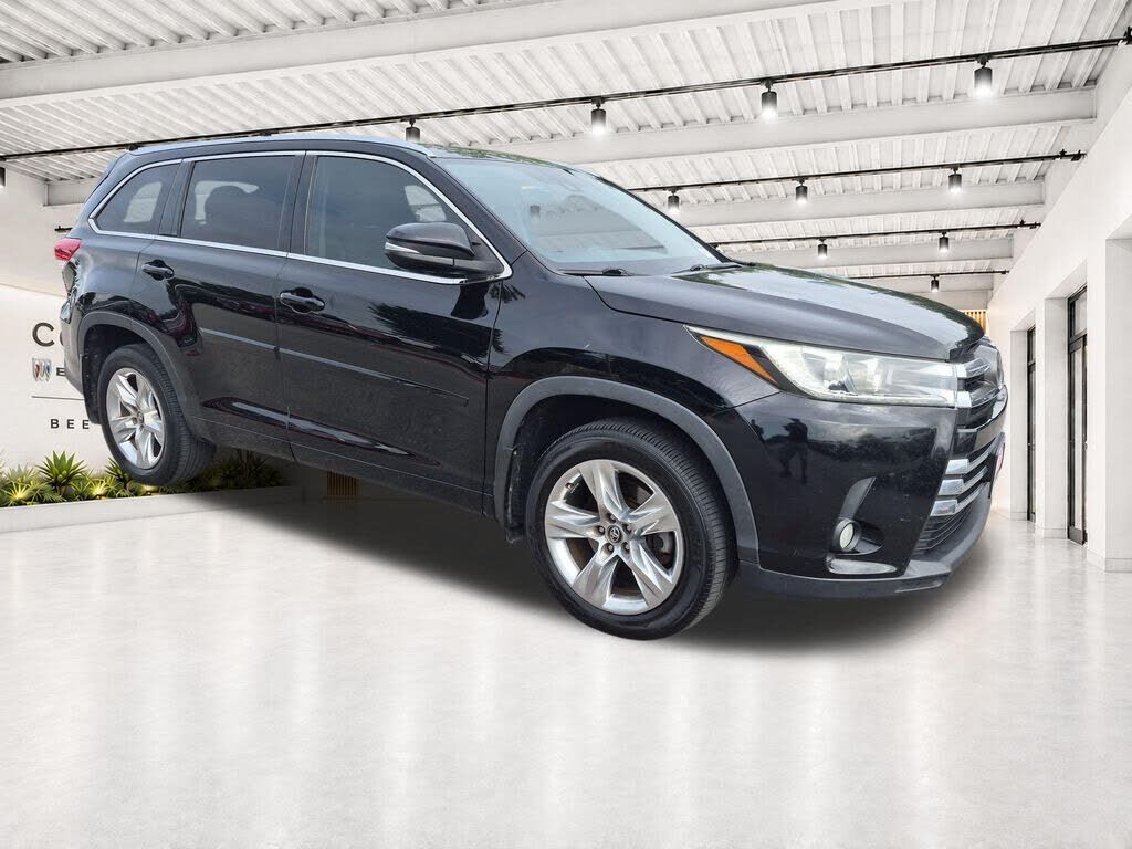 2018 TOYOTA Highlander