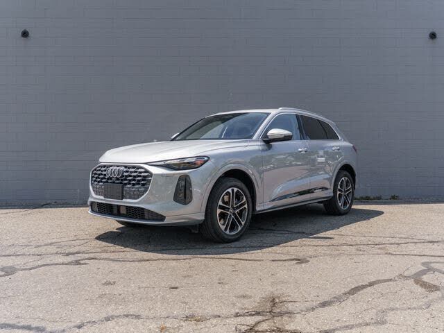 2025 AUDI Q5