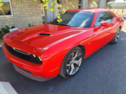 2015 DODGE Challenger