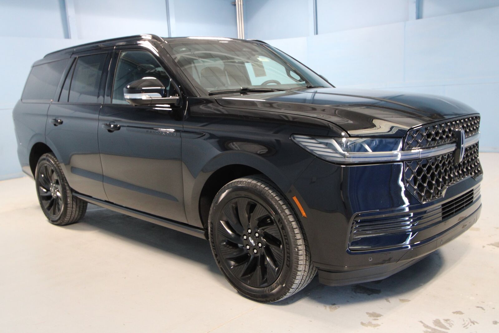 2027 LINCOLN Navigator