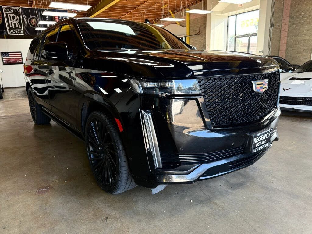 2021 CADILLAC Escalade ESV