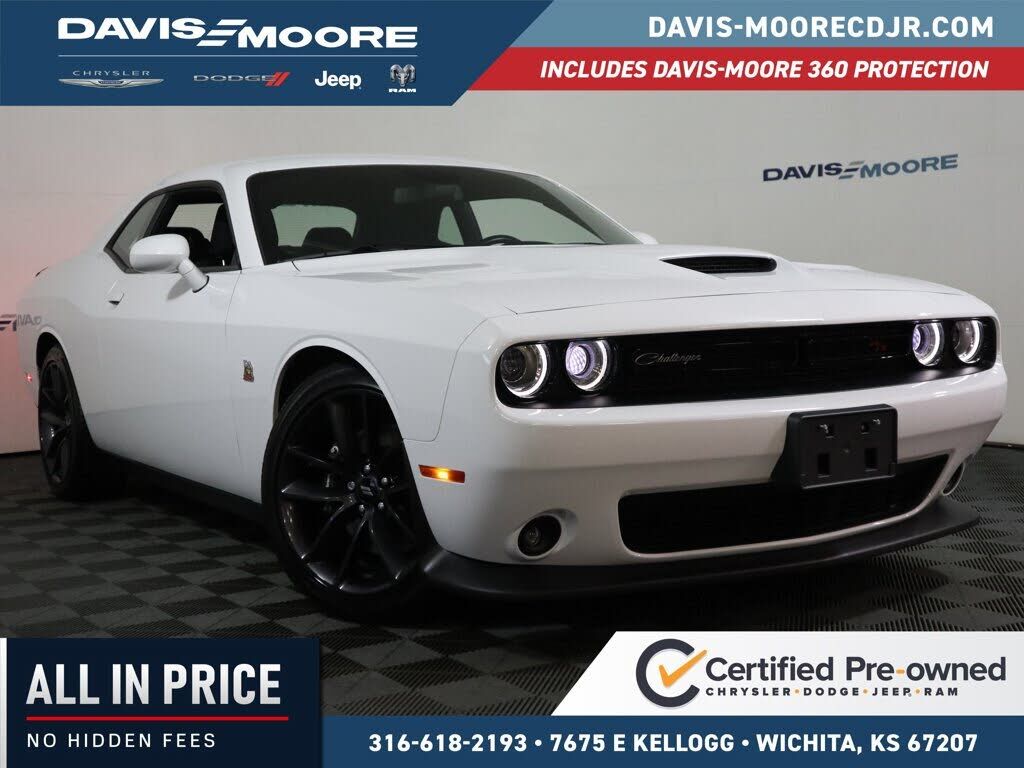 2019 DODGE Challenger
