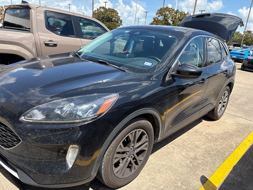 2022 FORD Escape