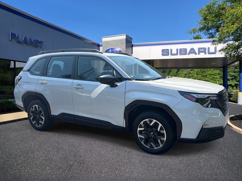 2025 SUBARU Forester