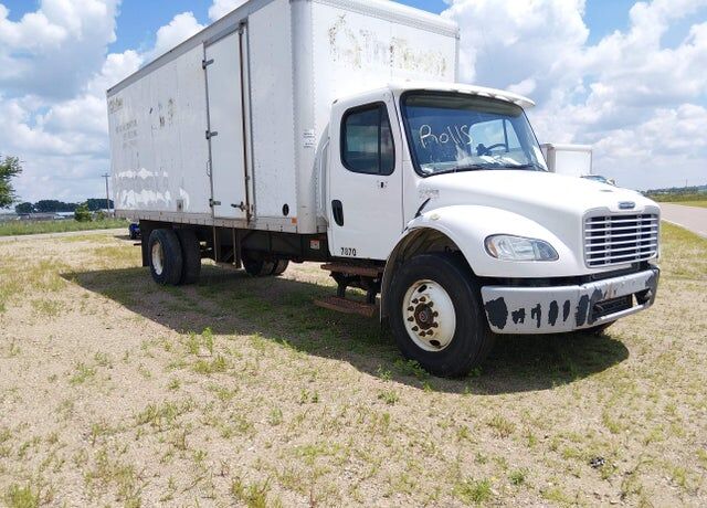 2018 FREIGHTLINER M2
