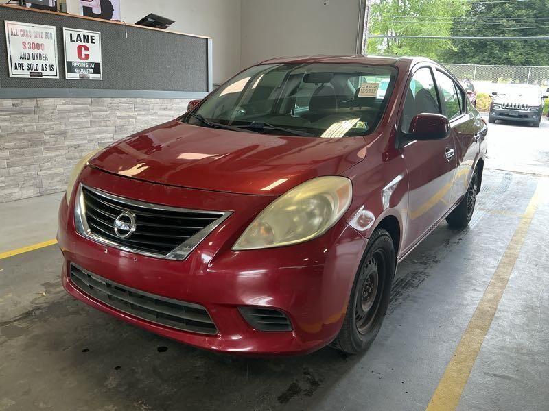 Nissan Versa