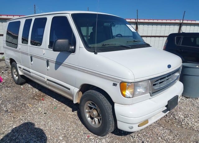 2000 FORD E-150