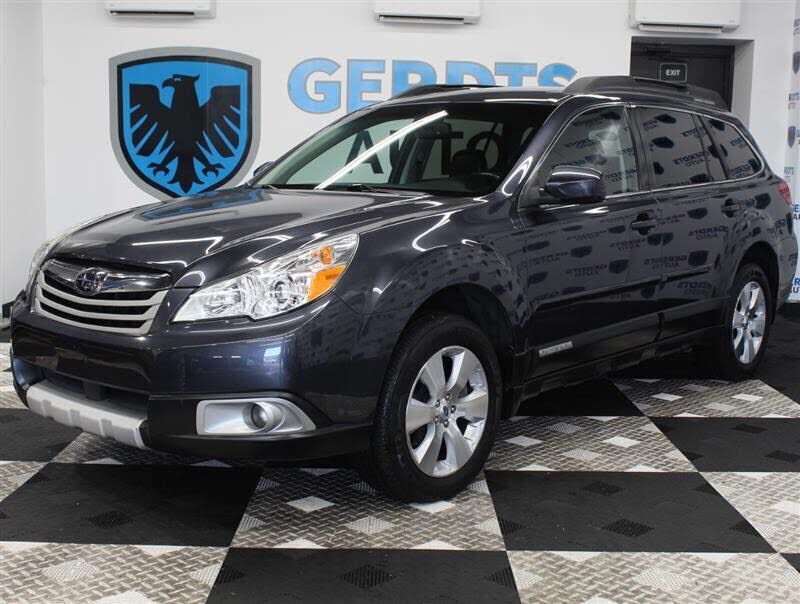 2012 SUBARU Outback