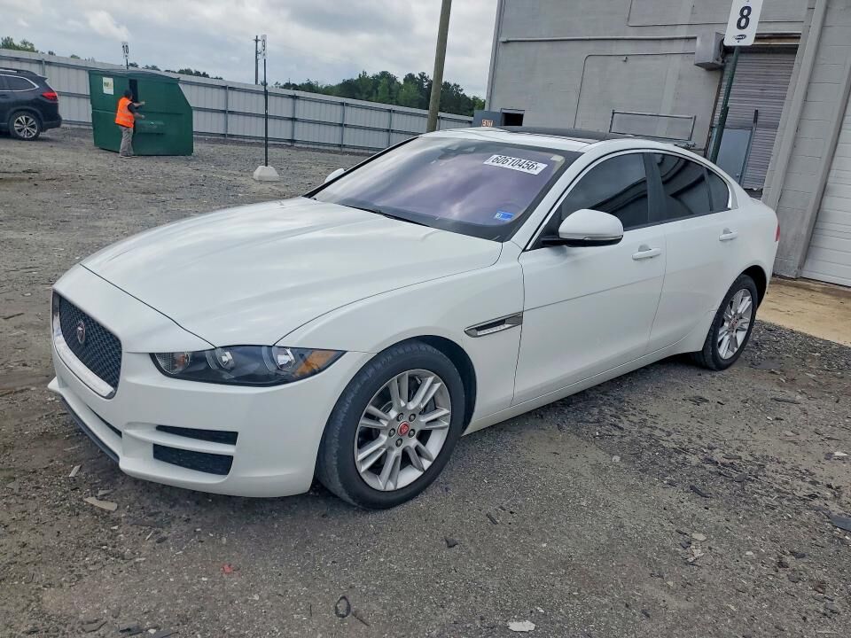 2018 JAGUAR XE