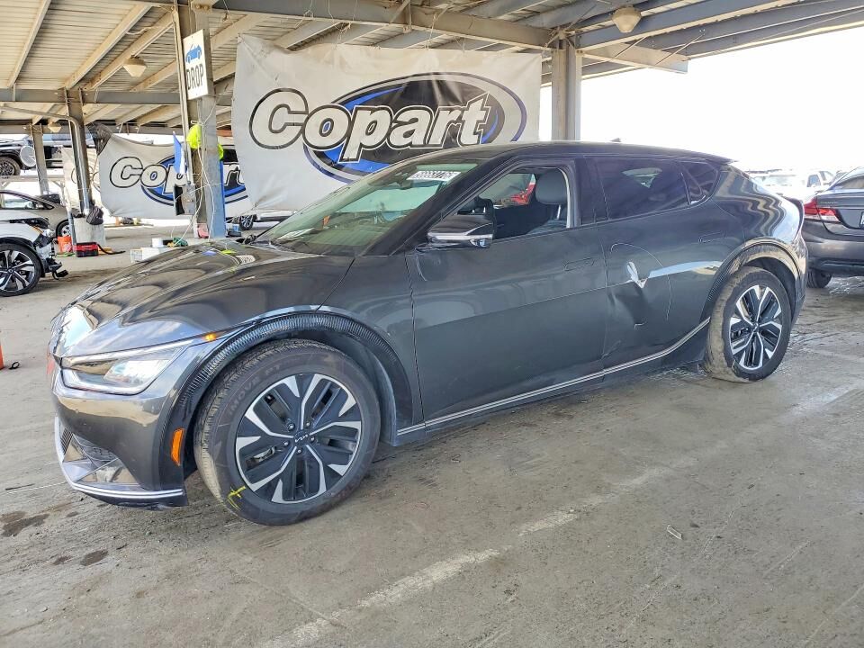 2024 KIA EV6