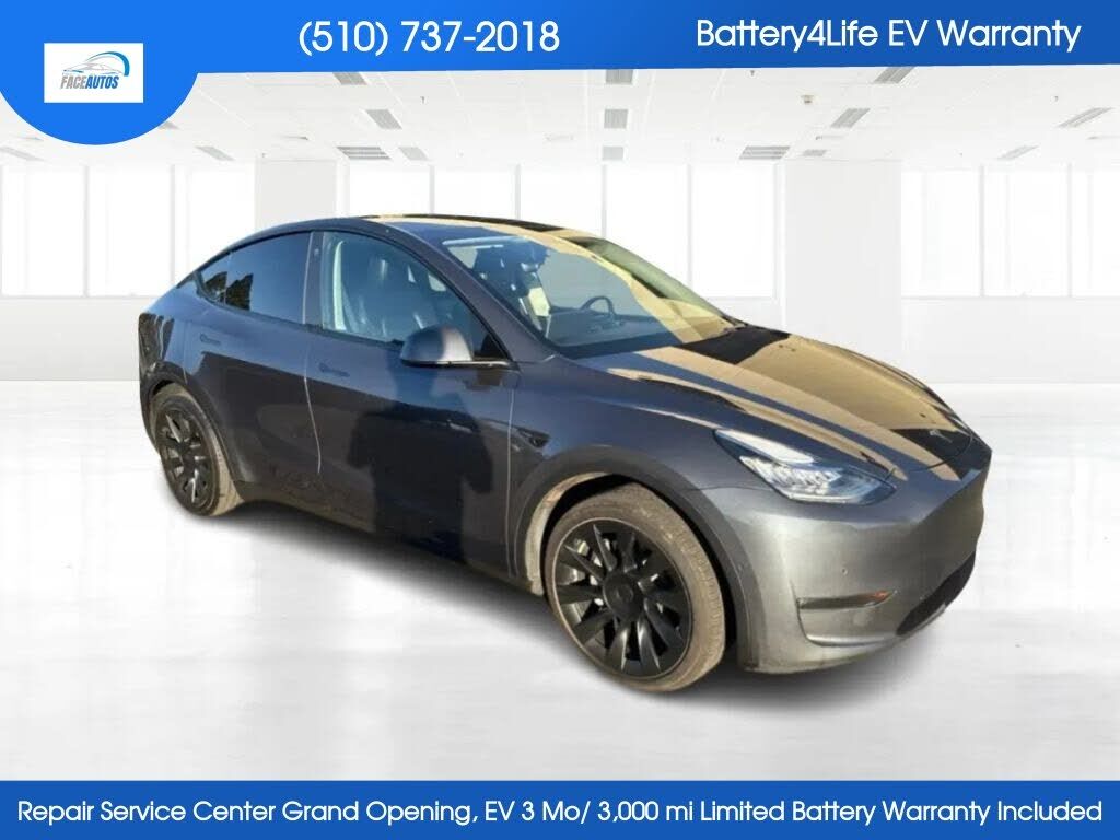 2022 TESLA Model Y