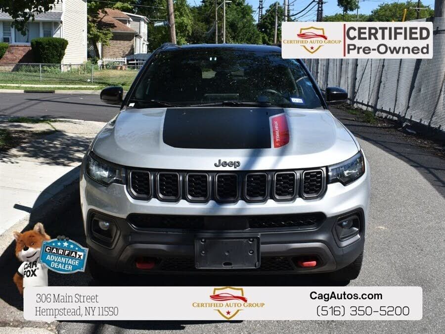 2025 JEEP Compass