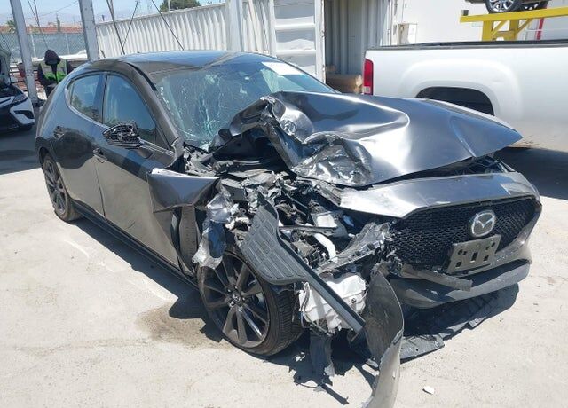 2019 MAZDA Mazda3