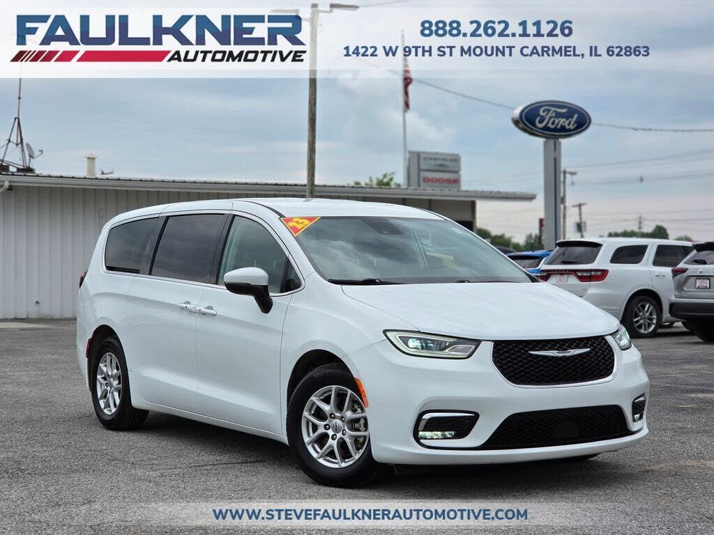 2023 CHRYSLER Pacifica