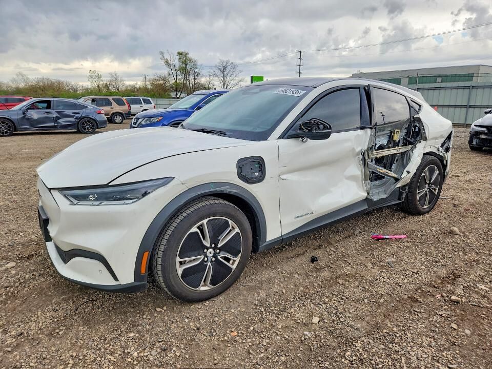 2021 FORD Mach-E