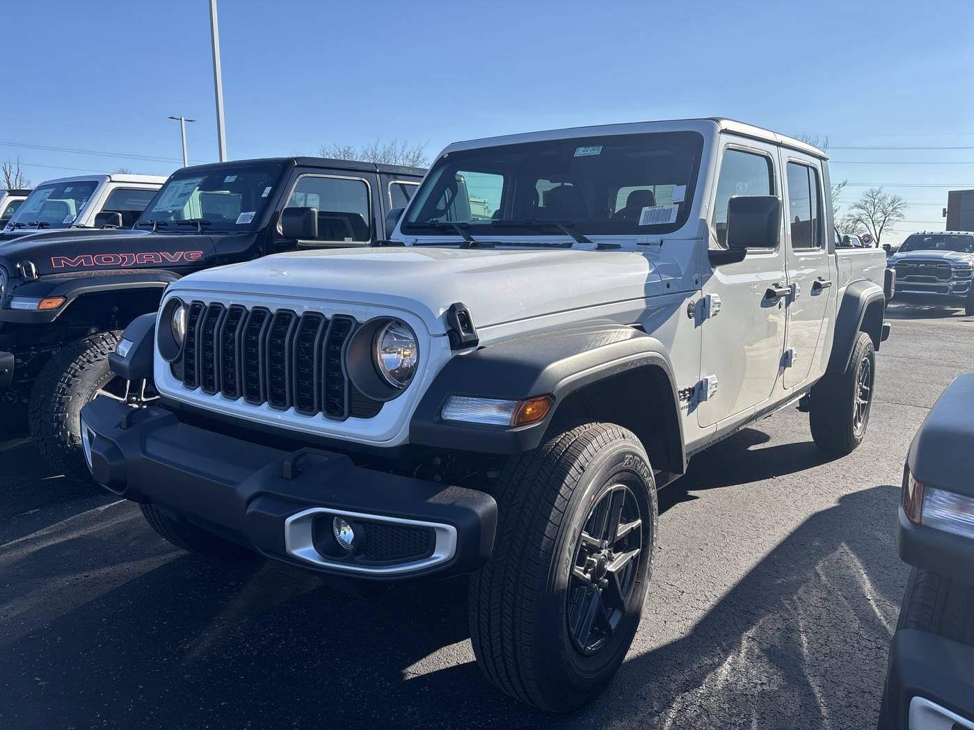 2026 JEEP Gladiator