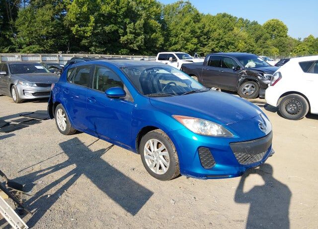2012 MAZDA Mazda3