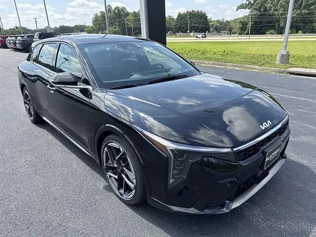 2026 KIA K4