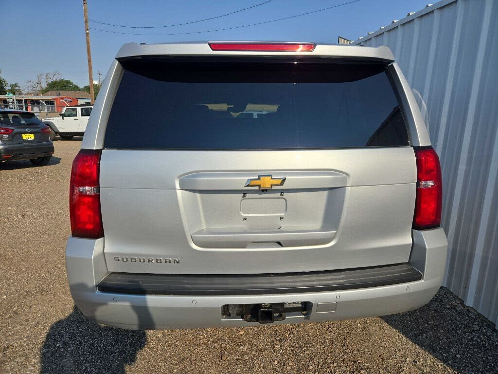 2017 CHEVROLET Suburban