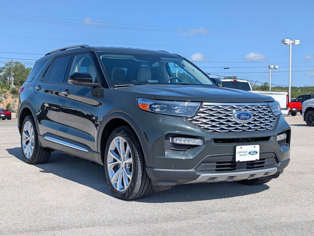 2022 FORD Explorer