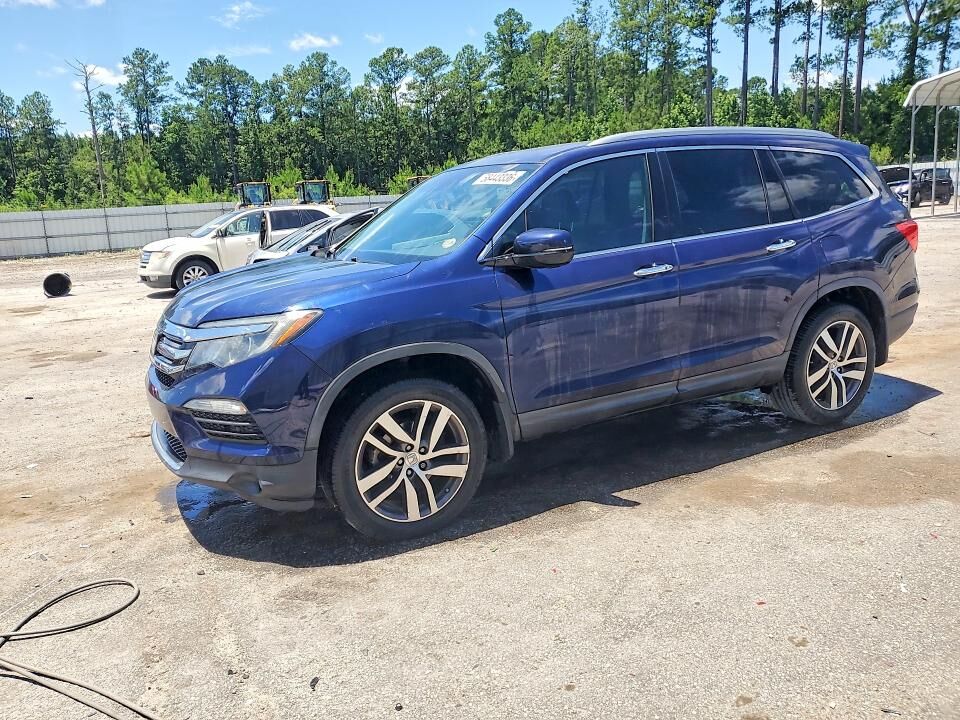 2017 HONDA Pilot