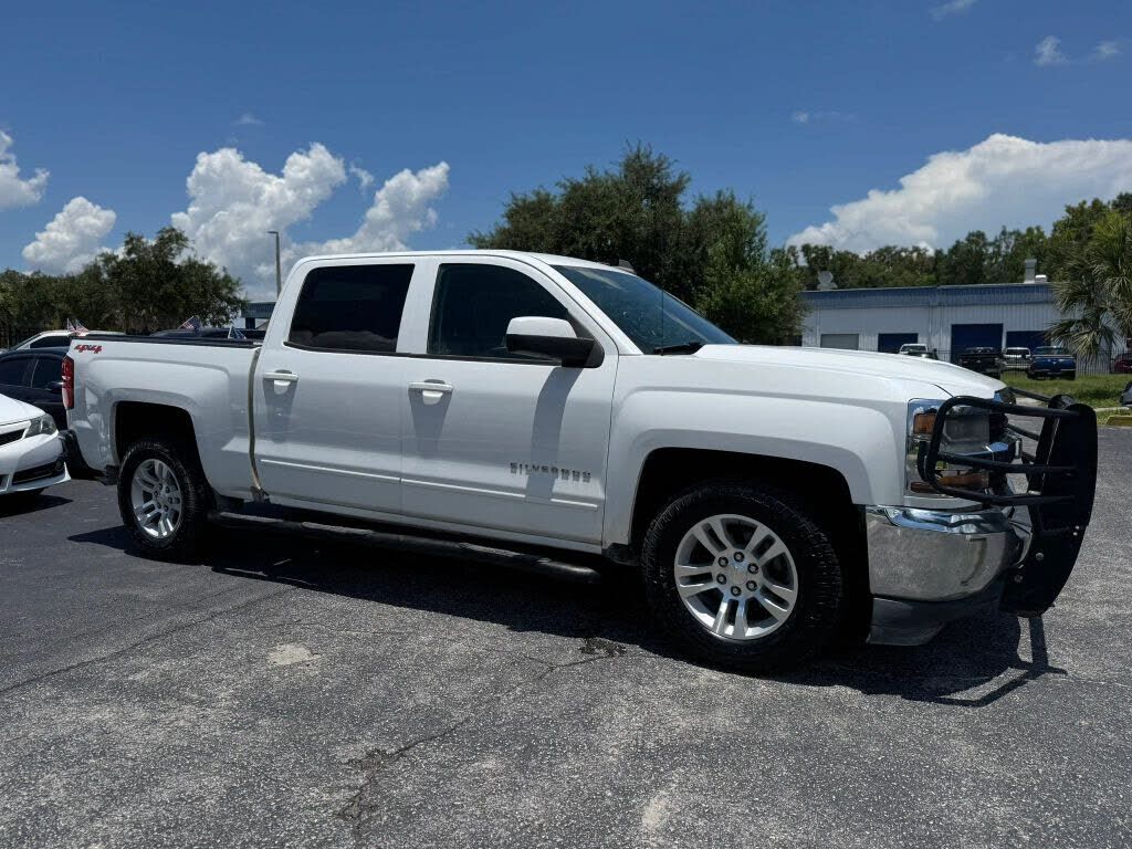 2017 CHEVROLET Silverado