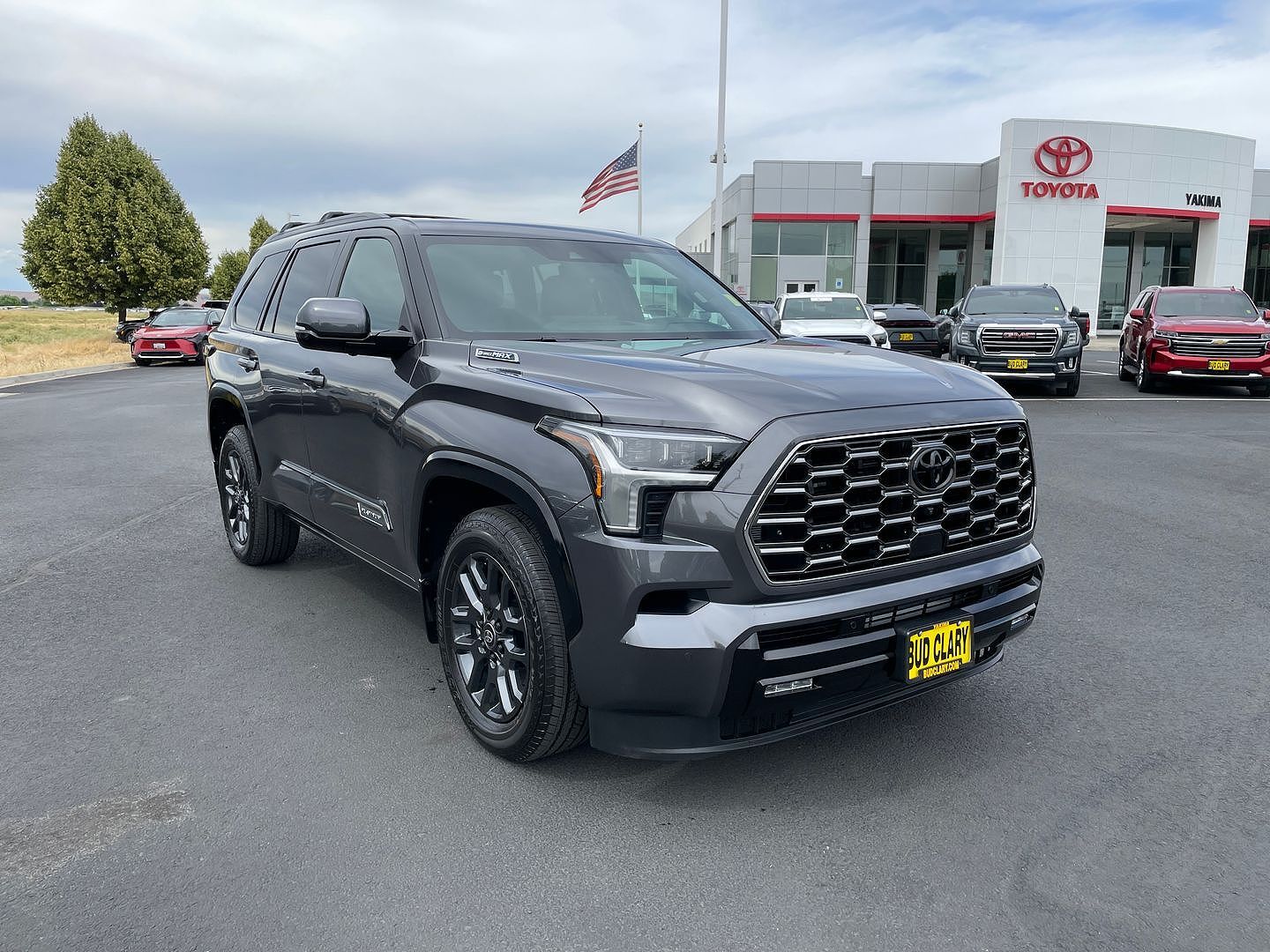 2026 TOYOTA Sequoia