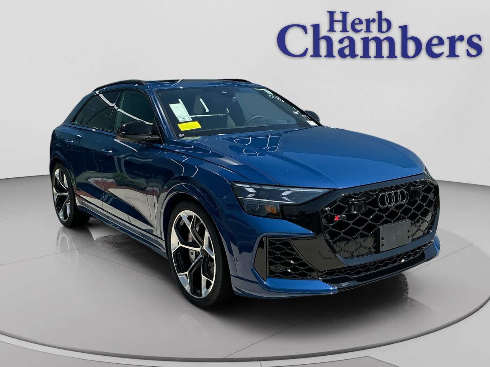 2026 AUDI RS Q8