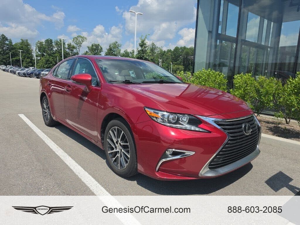 2017 LEXUS ES