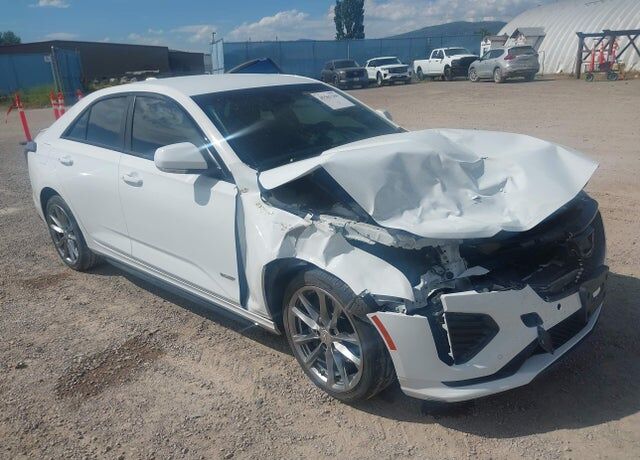 2021 CADILLAC CT4