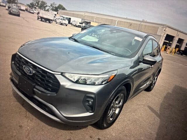 2024 FORD Escape