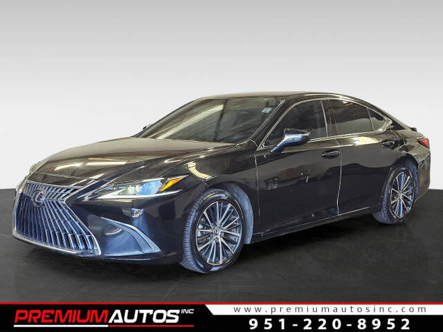 2022 LEXUS ES