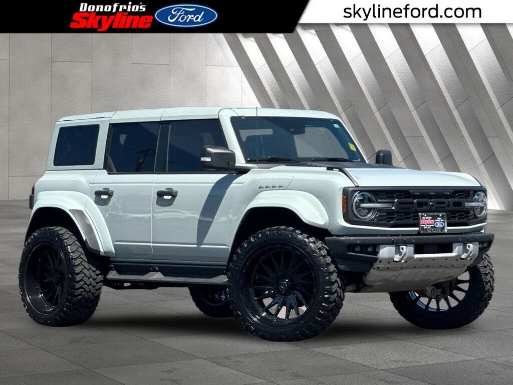 2024 FORD Bronco
