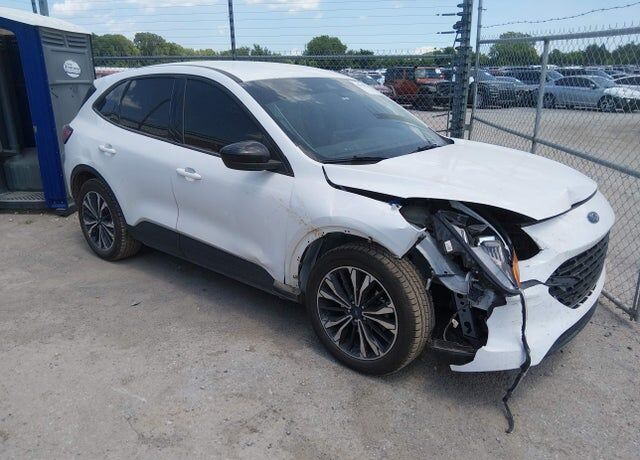 2022 FORD Escape