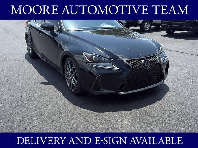2020 LEXUS IS
