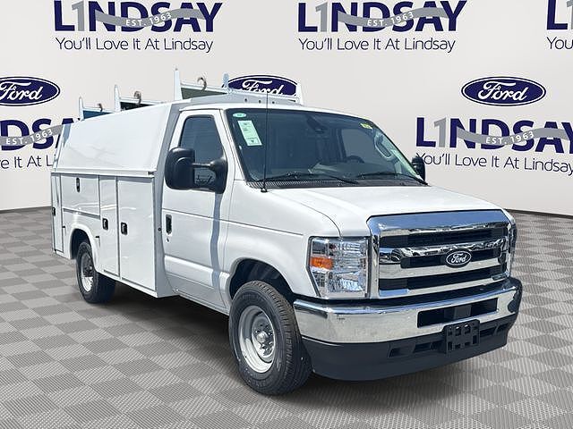 2027 FORD E-350