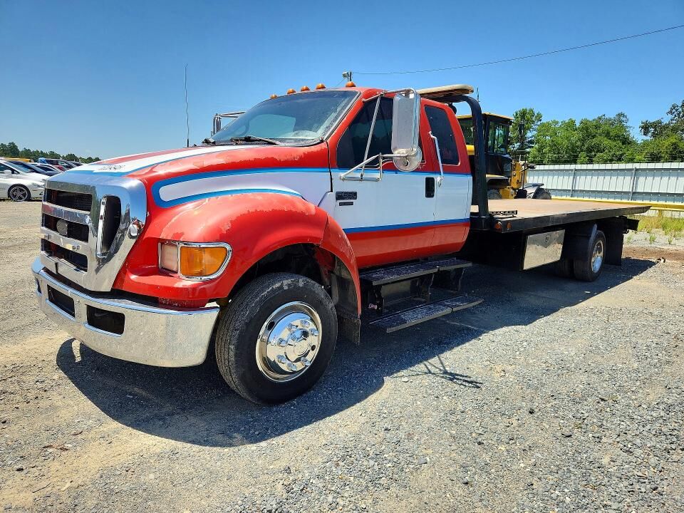 2006 FORD F-650