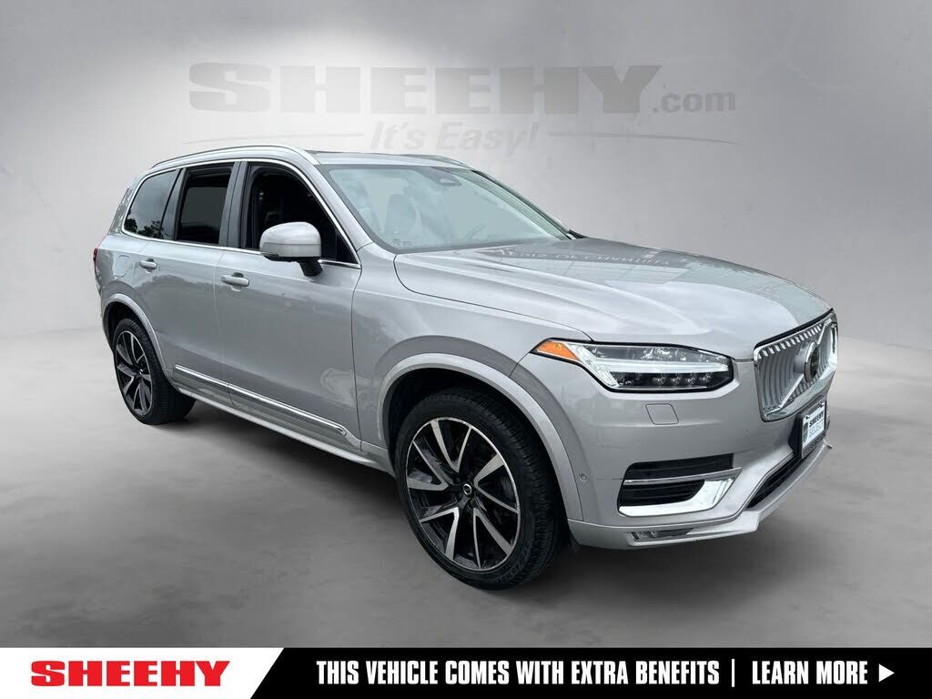 2023 VOLVO XC90