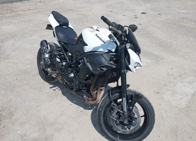2026 KAWASAKI Z900