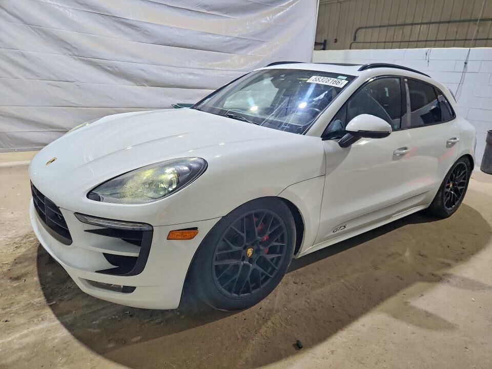 2017 PORSCHE Macan