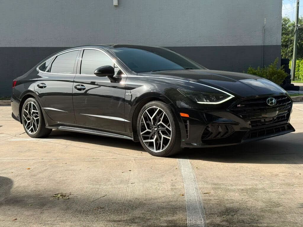 2022 HYUNDAI Sonata