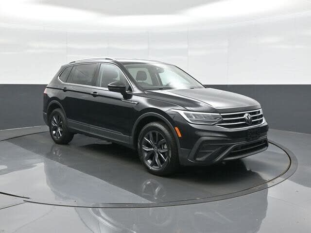 2022 VOLKSWAGEN Tiguan