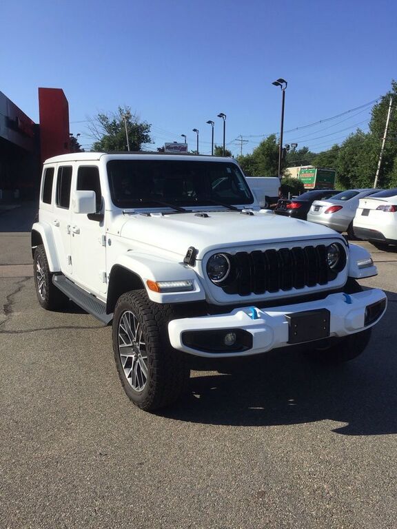 2024 JEEP Wrangler