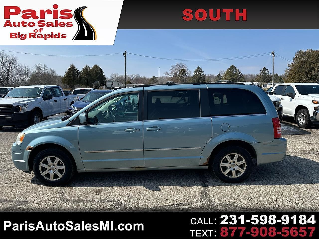 2010 CHRYSLER Town and Country