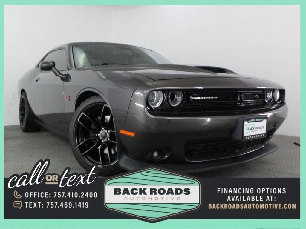 2019 DODGE Challenger